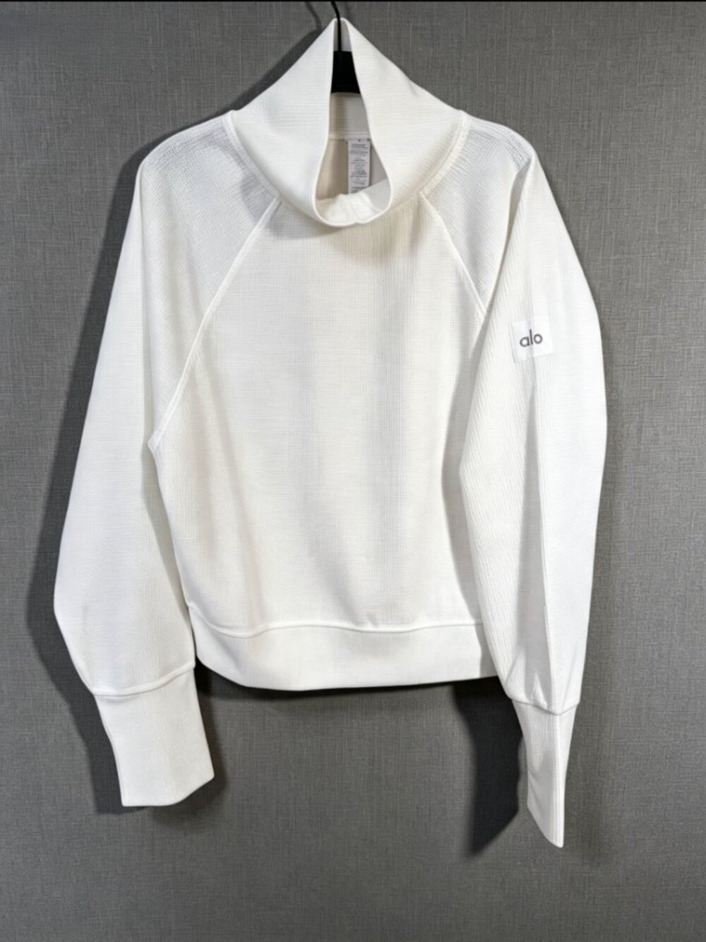 Alo Yoga White Matching Set Size M Women’s Activewear Outfit